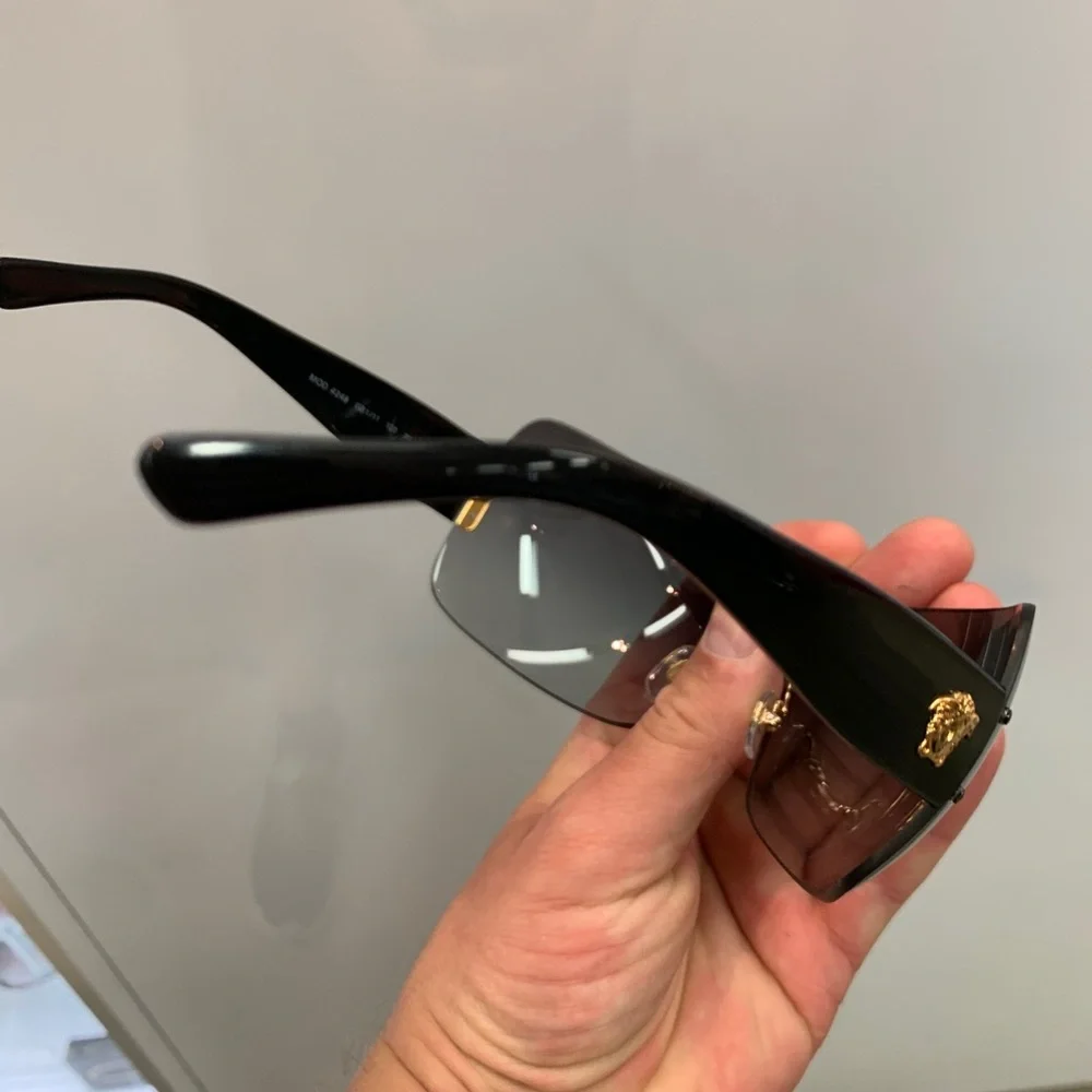 Versace Sunglasses - Picture 3 of 8